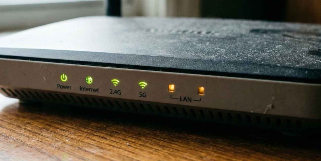 wifi router showing network status